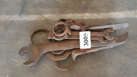 Selection of old spanners