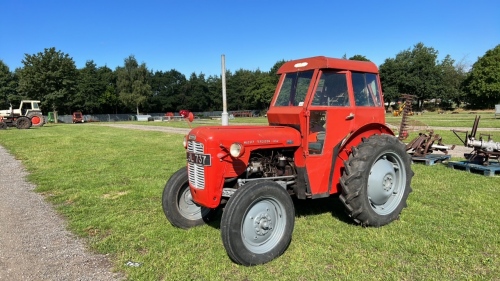 Massey 35 tractor with Winsam cab, 1958 with V5