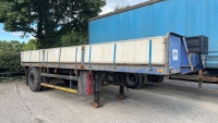 Drop side artic trailer