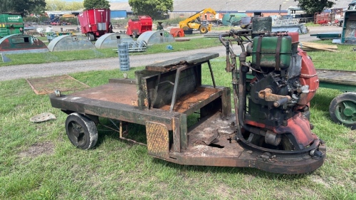 Twin Lister auto truck