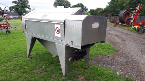 Stainless steel Magnusson hydraulic peeler