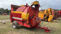 Teagle 8080 trailed straw blower with electric control box