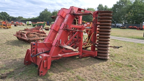 Heva 4m folding subsoiler c/w Metcalfe low disturbance points and Hatzenbichler rape seeder