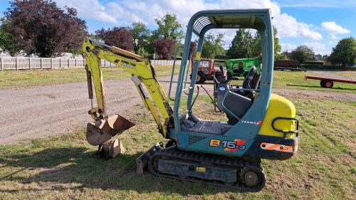 Yanmar B15-3 mini digger c/w 2 buckets, 1,920 hours