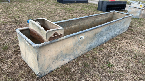 8ft Galvanised water trough, no leaks