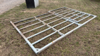 10ft galvanised cattle hurdle with internal gate