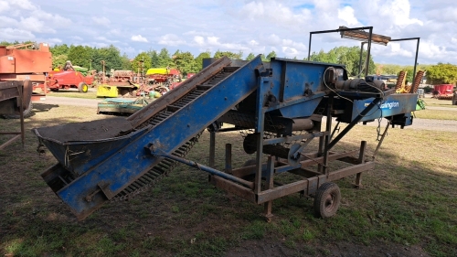 Edlington potato grader, single phase