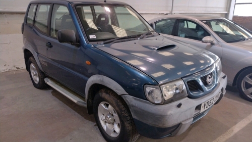 2002 Nissan Terrano II 2.7 SE - Sold for spares or repair, - YD52OVG - 1 former keeper - MOT expired - Mileage discrepancy - showing 67575 in Jan 08 - showing 53960 in Jan 09 - Current mileage not displayed as the vehicle does not have a battery.