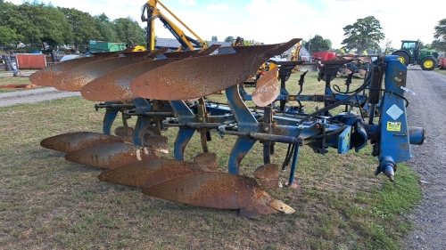 Overum 4F reversible plough