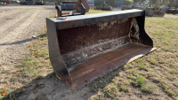 Quicke 6ft loader bucket