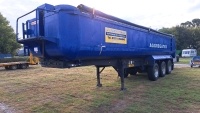 2002 Fruehauf aggregate trailer, 12 months test, alloy wheels, 90\% tyres, remote weigher, rollover sheet, good floor, spare wheel.