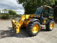 JCB 526S Farm Special telehandler c/w pallet tines and pick up hitch, 7496 hours, YX02 FSY. The vendor reserves use of the forklift until Tuesday 18 October. 
