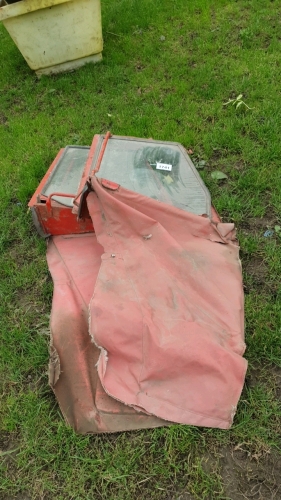 Massey Ferguson flexi cab doors