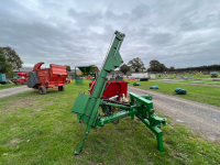 Wrag Commander post knocker, hydraulic push out and swing hydraulic 4-way mast, hydraulic leg