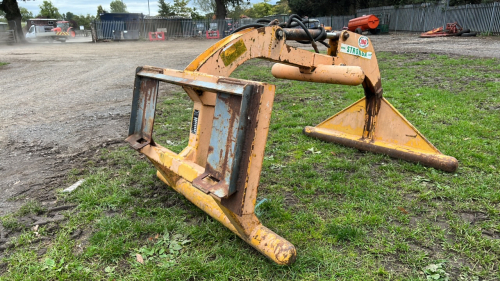 Stronga bale squeeze