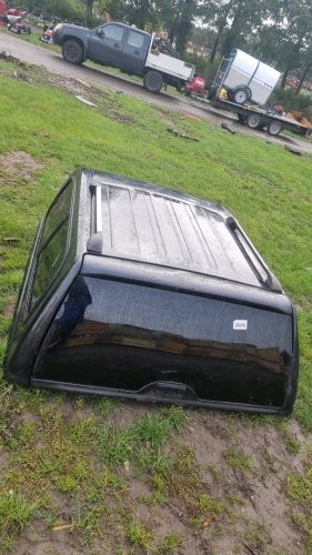 Toyota Hilux hard top back