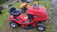 Toro Wheelhorse 12/32 XL ride on mulching mower, key in office
