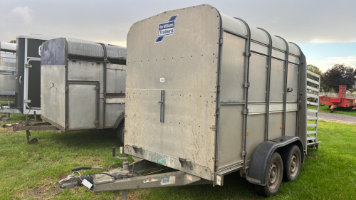 Ifor Williams TA5 8ft twin axle livestock trailer, c/w factory fitted EasyLoad ramp and folding deck system. Small enough to be towed by a car, vgc, with loading gates, removable dividing gates for both decks, sump tank. Very tidy trailer on smaller 13"