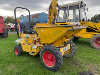 Thwaites swivel top dumper, Perkins 3 cylinder engine, runs, drives and tips. Comes with V5, Y638 HVY