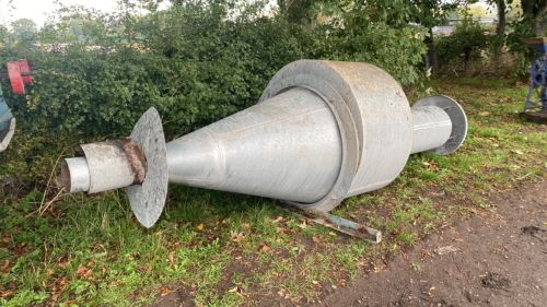 Grain dryer cyclone