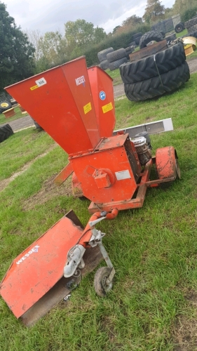 Wessex Stierman-Soest BV wood chipper, Honda 11HP engine with tow bar, working order, 1990