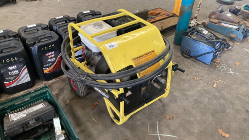 Hydraulic power pack and hose, Honda 11HP engine, working order