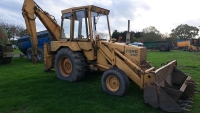 Ford 550 digger, 4 in 1 bucket, full engine rebuild less than 0 hours ago, many new pipes manual gearbox, runs and drives well