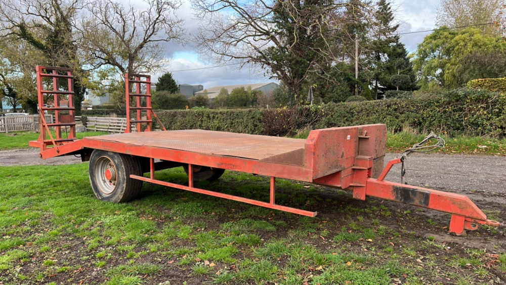 Chieftain 18ft plant/low loader, brakes and lights all working, solid