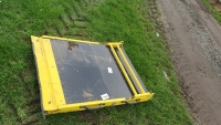 Folding wheelchair ramp