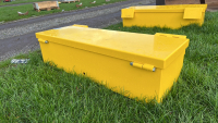 Tractor/trailer toolbox