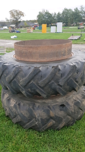 Pair of 16.9/38 dual wheels with clamps