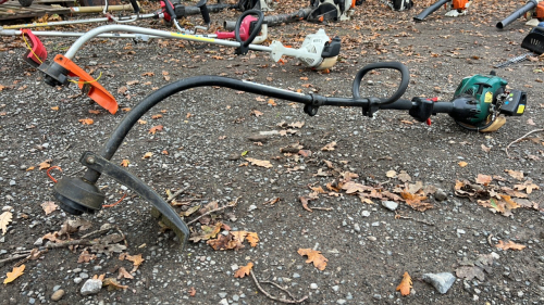 Garden Tec petrol grass strimmer