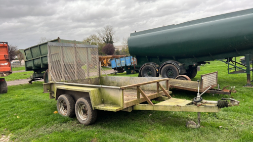 Plant trailer