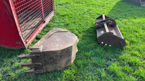 2 digger buckets ex Foster digger
