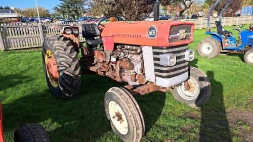 Massey Ferguson 165 tractor, 8 speed gearbox, power steering