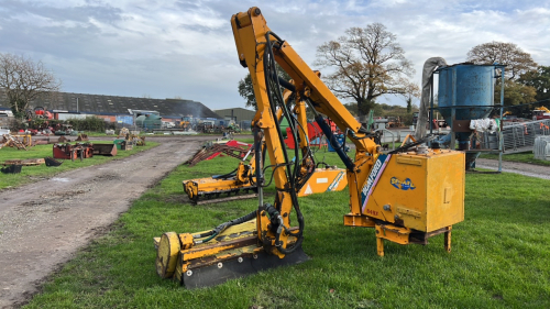 Bomford B49X hedge cutter, cable control, used last season
