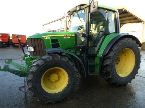 John Deere 6430 4wd tractor c/w front linkage, 40k, TLS, air seat, air con, 540/65/24 & 400/65/38, 2700 hours, YJ11 FMV
