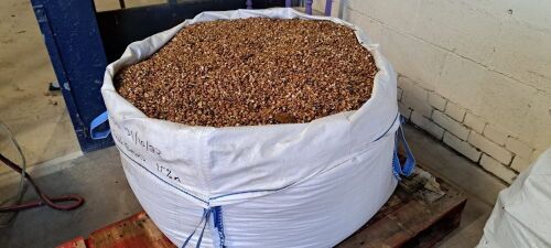 Tote bag of rolled feed beans - Approx 550KG