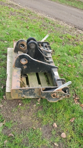 JCB TM310 headstock
