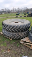 380/9046 Row crop wheels 8 stud