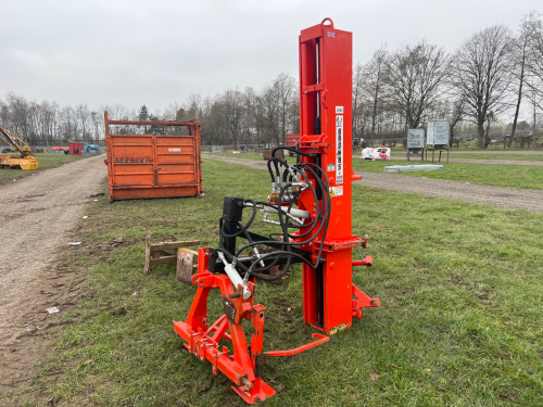 Browns post knocker, tractor mounted
