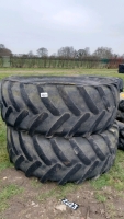 Pair Michelin 650/65/38 Tyres