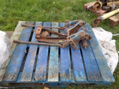 Fordson Dexta pick up hitch