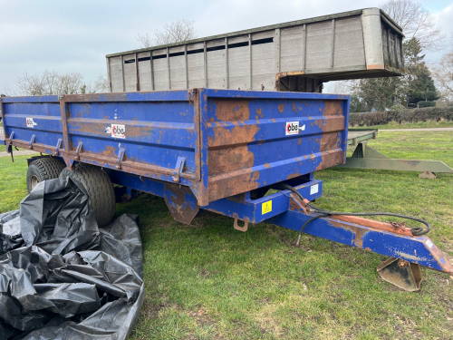 OBE drop side tandem axle trailer c/w bale extension