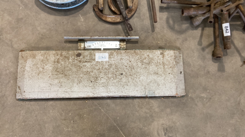 Kismet portable wheel alignment indicator