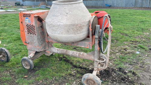 Belle premier 175XT diesel cement mixer, sold as non runner, but used on site last year