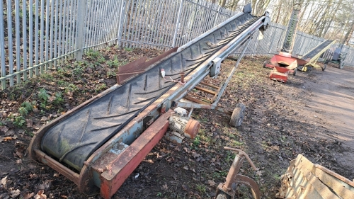 Russell 85 potato elevator