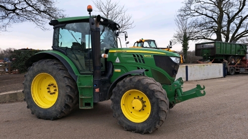 John Deere 6140R tractor, TLS 40kph, Autopower, front linkage and PTO