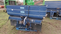 KRM L2 Plus 24m fertiliser spinner
