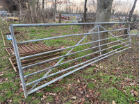 15ft galvanised gate with eyelets